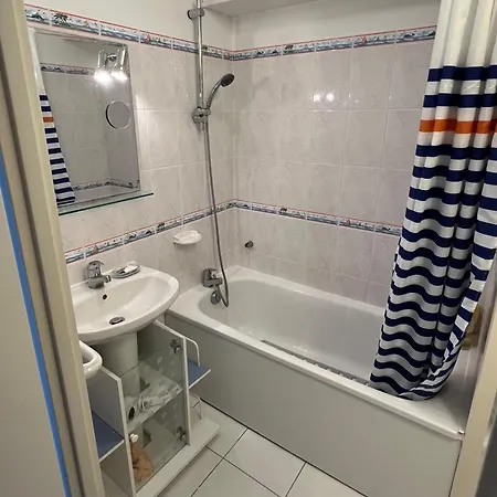 Le Jean Bart Front De *